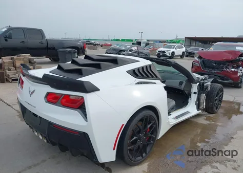 2016 Chevrolet Corvette Stingray Z51 from USA, damaged, VIN 1G1YM2D79G5105989